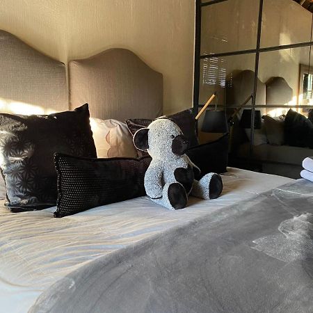 Four20 Bespoke Hotel Johannesburg Esterno foto